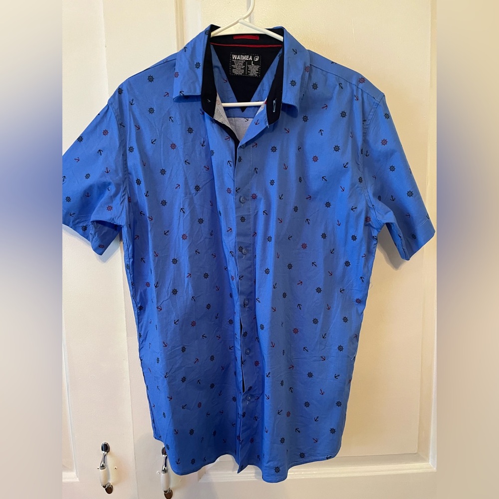 Men’s Waimea Blue nautical button down shirt sleeve shirt. Size large. EUC.